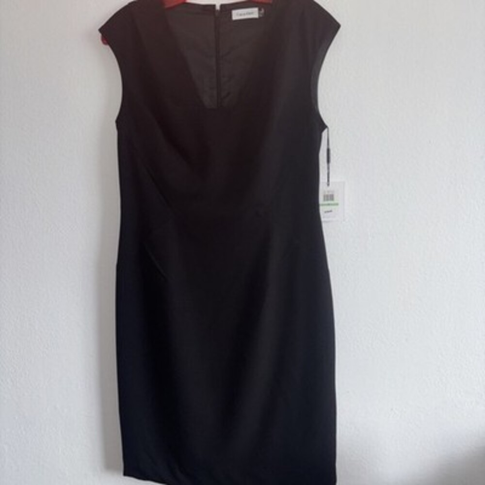 Calvin Klein Black Sheath Dress Pleated Front Sleeveless Size 8 NEW
